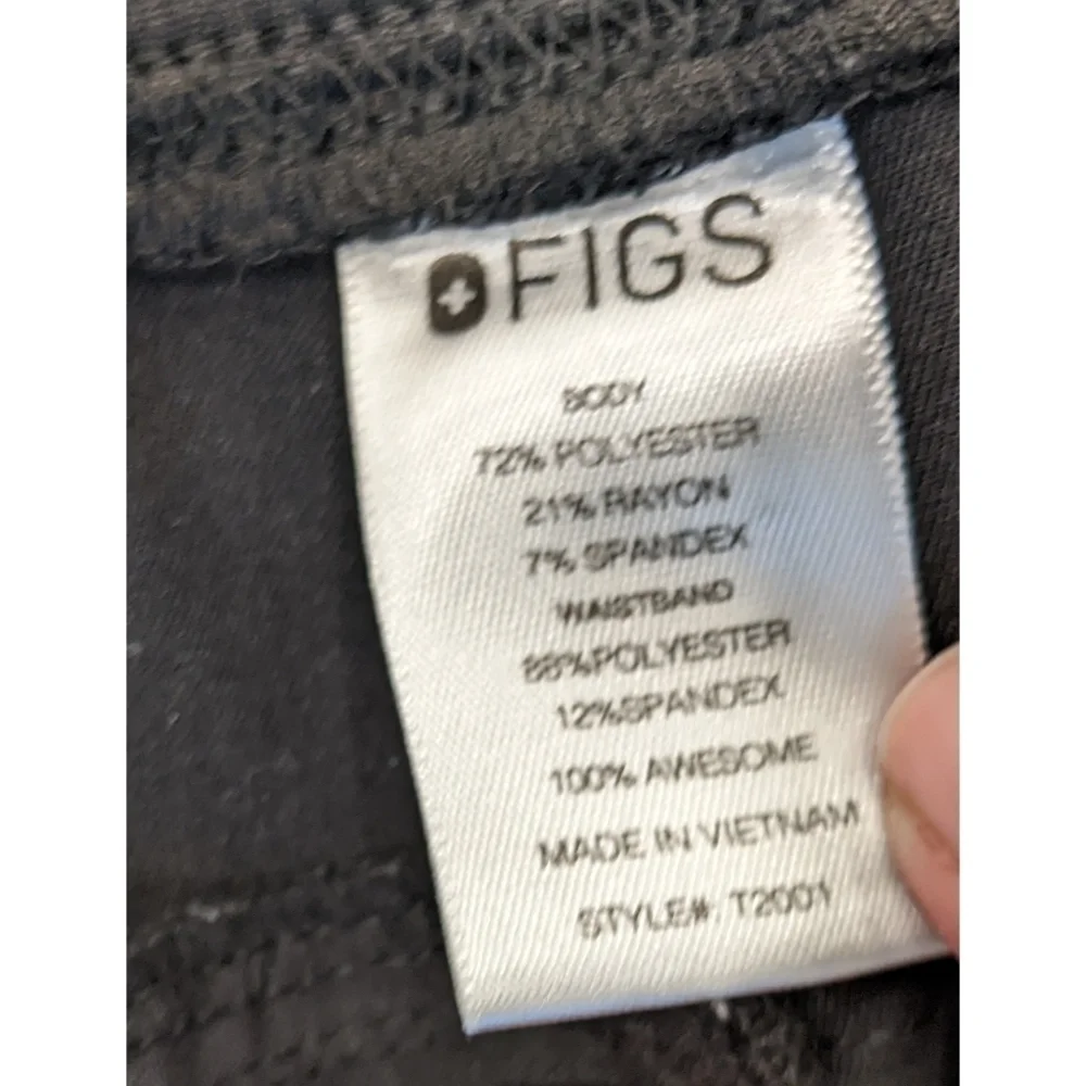 Figs Technical Collection Axim Cargo Scrub Pants in Black Size Large